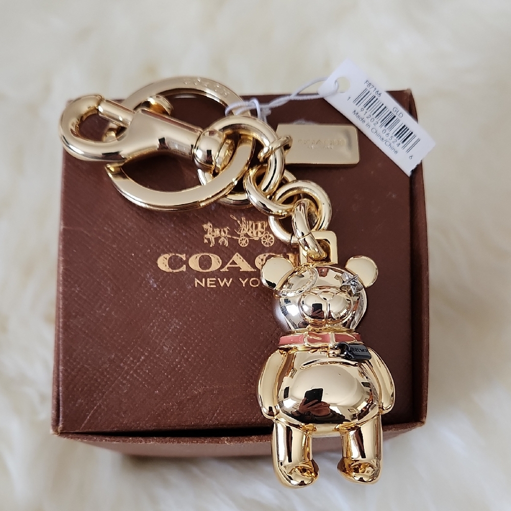 NWT IOB Coach Gold Teddy Bear Key Ring Or Bag Charm 💛🧸🎁
